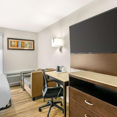 Quality Inn & Suites Sacramento Eksteriør billede