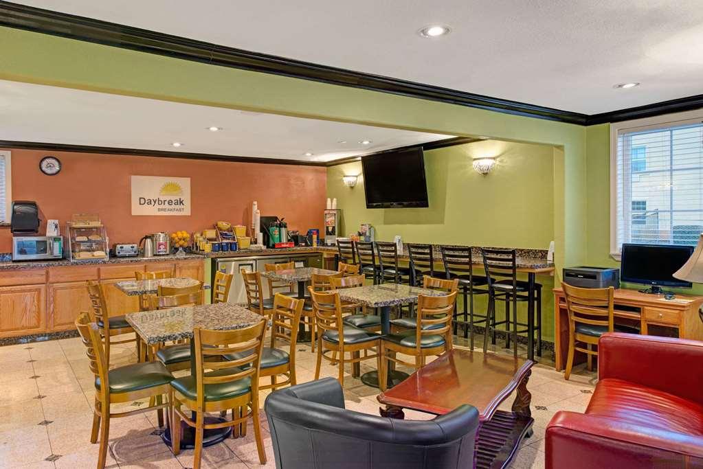 Quality Inn & Suites Sacramento Eksteriør billede