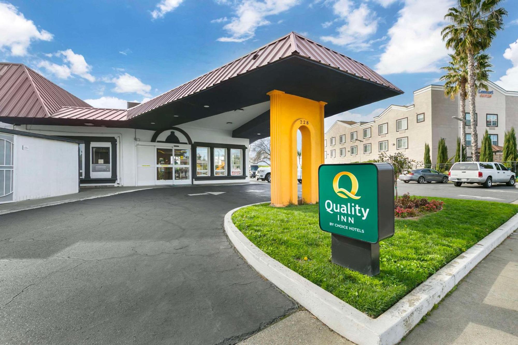 Quality Inn & Suites Sacramento Eksteriør billede