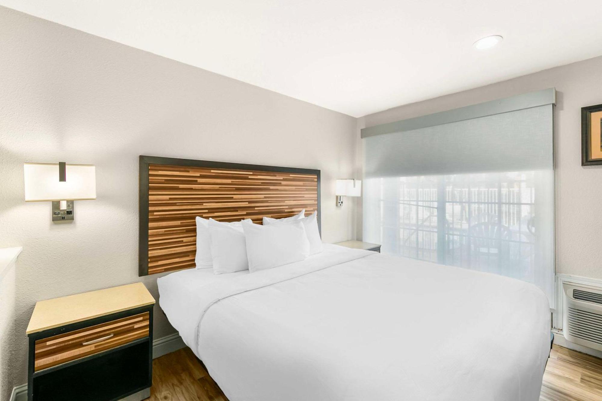 Quality Inn & Suites Sacramento Eksteriør billede