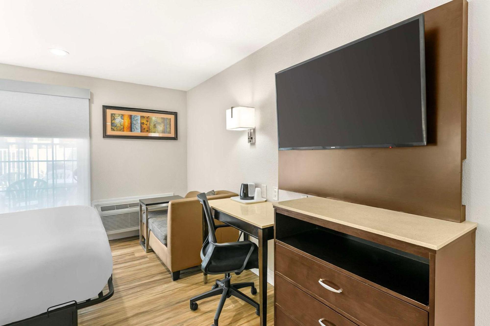 Quality Inn & Suites Sacramento Eksteriør billede