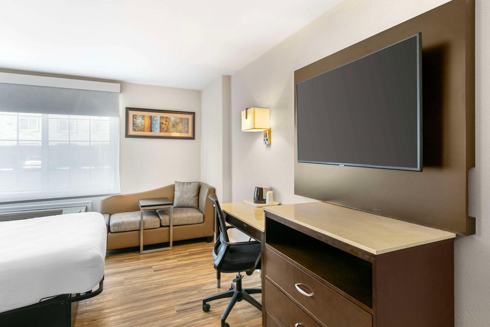 Quality Inn & Suites Sacramento Eksteriør billede