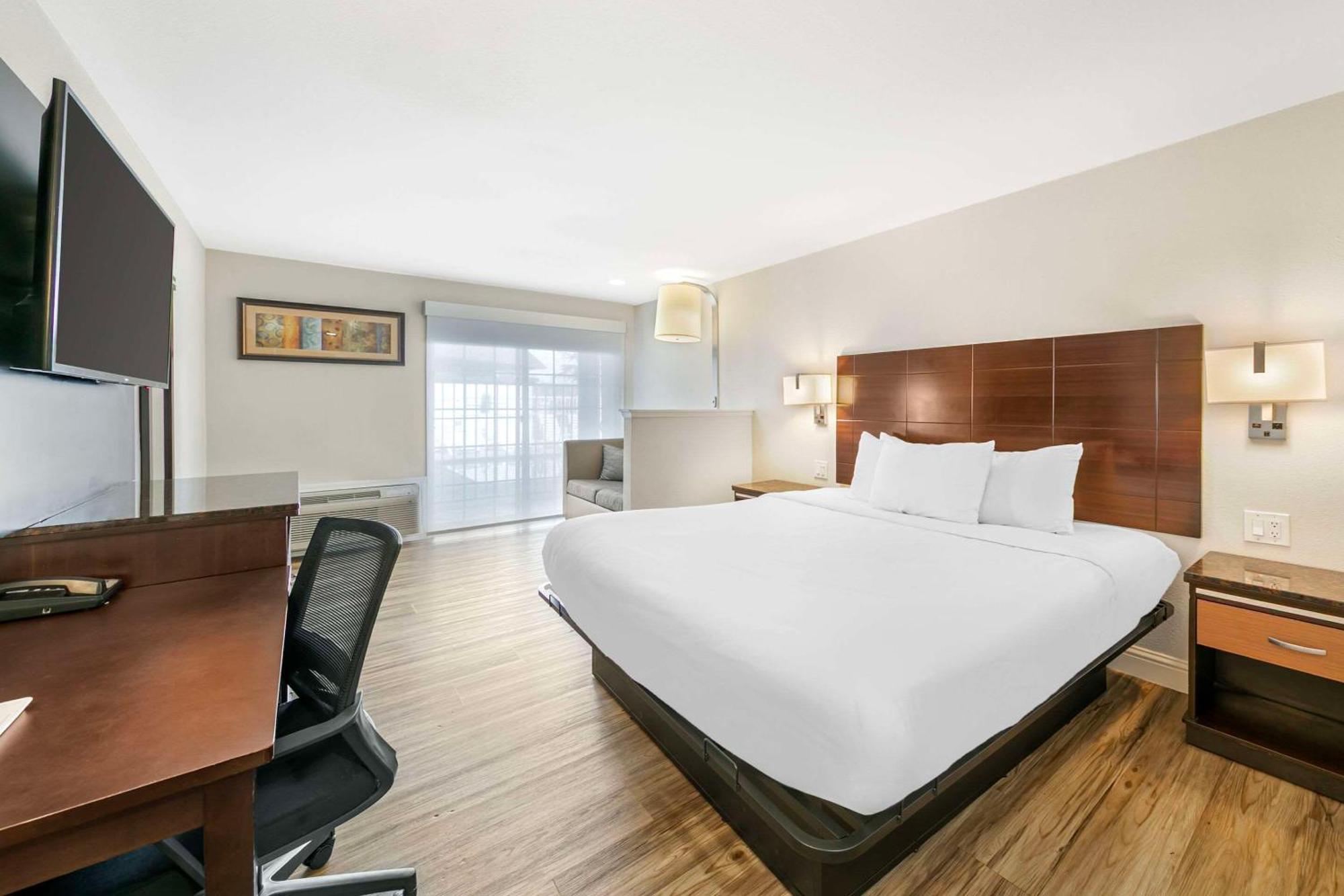 Quality Inn & Suites Sacramento Eksteriør billede